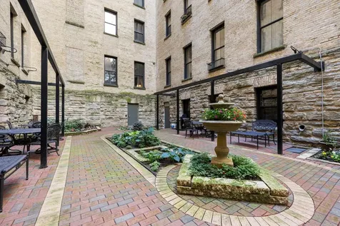 300 Wall Street Saint Paul MN 55101