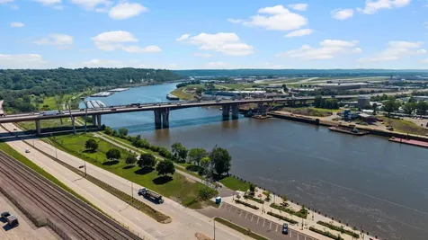 300 Wall Street Saint Paul MN 55101