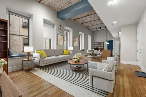 300 Wall Street Saint Paul MN 55101