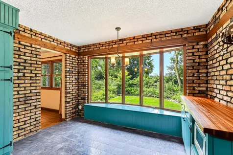 7033 Courtly Road Woodbury MN 55125