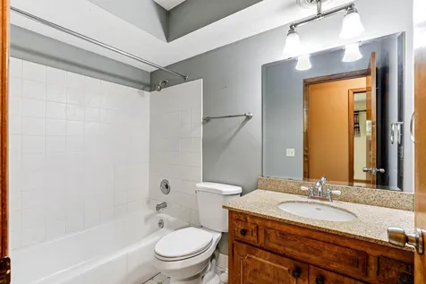 7033 Courtly Road Woodbury MN 55125