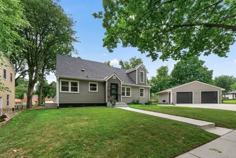 2605 Garfield Street NE Minneapolis MN 55418
