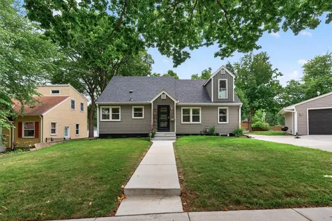 2605 Garfield Street NE Minneapolis MN 55418