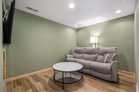 7221 Cornelia Drive Edina MN 55435