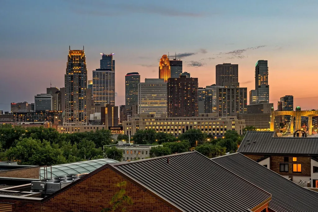 20 2nd Street NE Minneapolis MN 55413