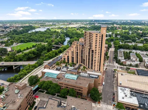 20 2nd Street NE Minneapolis MN 55413