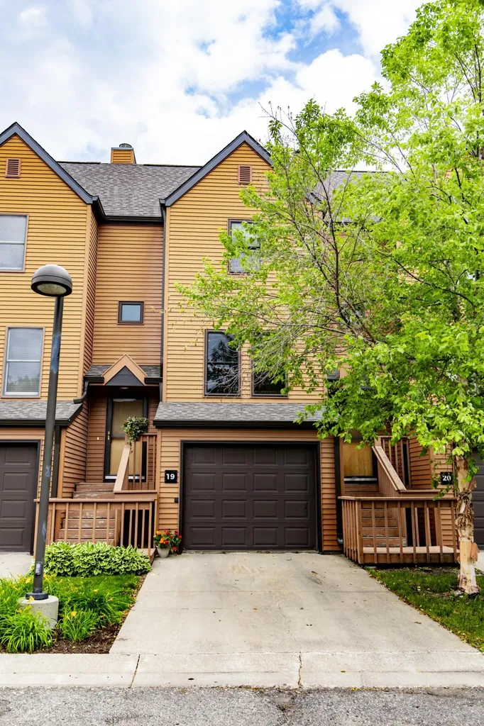 1415 W Gateway Circle S Fargo ND 58103