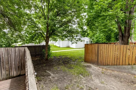1415 W Gateway Circle S Fargo ND 58103
