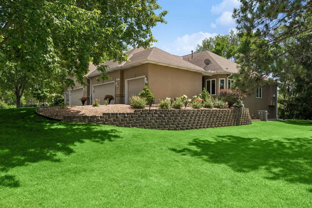 16847 Terrey Pine Drive Eden Prairie MN 55347