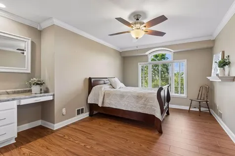 1353 High Point Court Hastings MN 55033