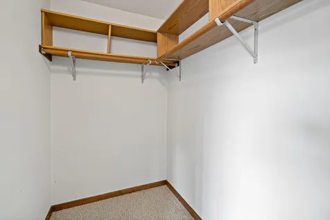 2601 Kenzie Terrace Saint Anthony MN 55418