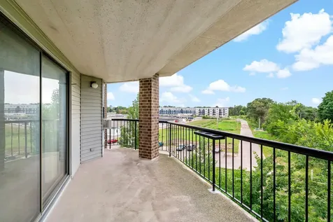 2601 Kenzie Terrace Saint Anthony MN 55418