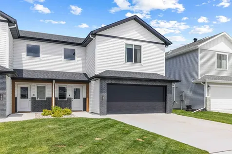1445 68th Avenue S Fargo ND 58104