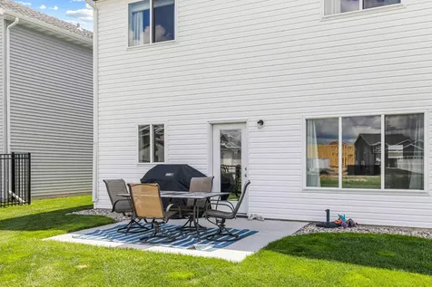 1445 68th Avenue S Fargo ND 58104