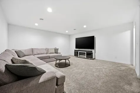 4766 34th Street S Fargo ND 58104