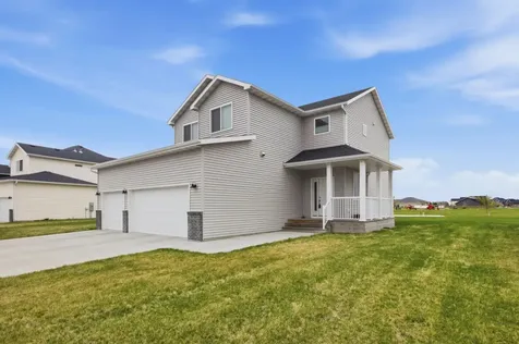 4766 34th Street S Fargo ND 58104