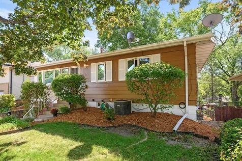 1320 44th Avenue NE Columbia Heights MN 55421