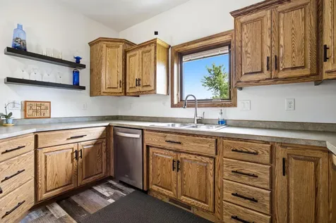 4278 54th Street S Fargo ND 58104