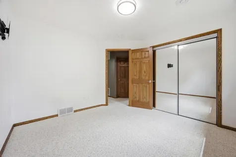 4278 54th Street S Fargo ND 58104