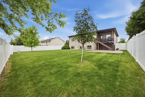 4278 54th Street S Fargo ND 58104