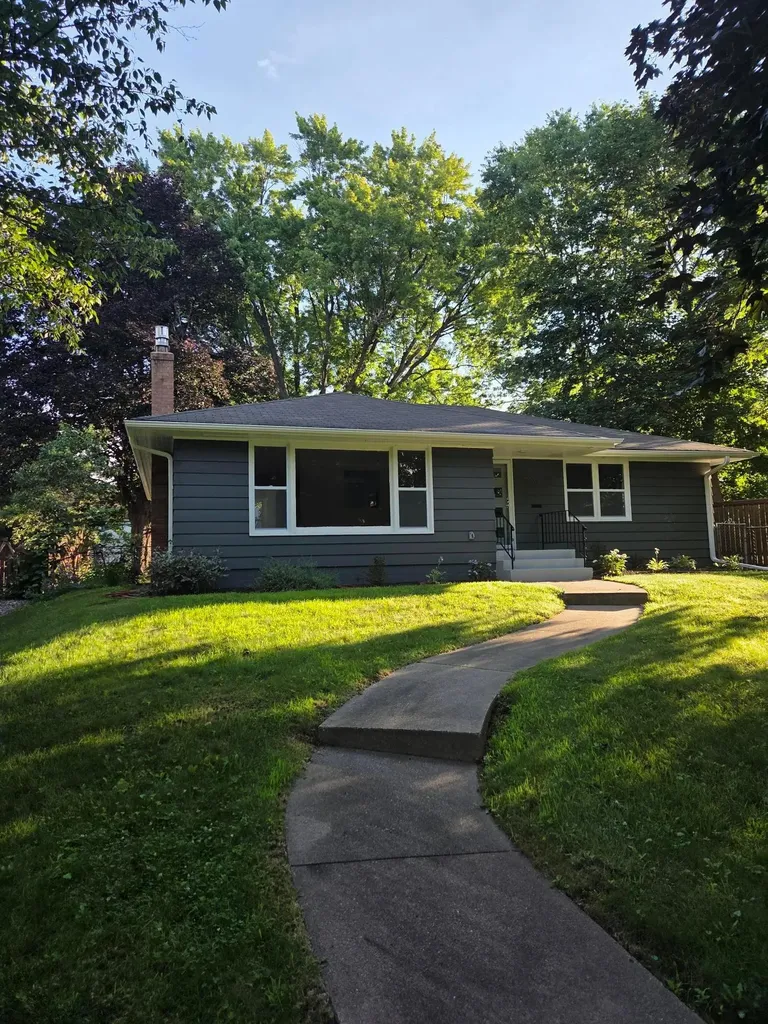 1839 Yorkshire Avenue Saint Paul MN 55116