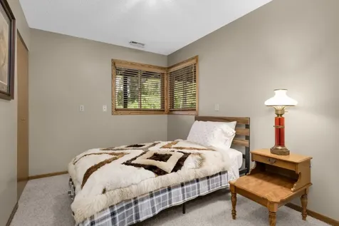 3140 Quarry Court Eagan MN 55121