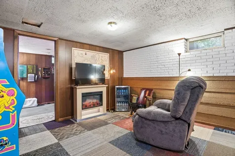 3851 Flowerfield Road Circle Pines MN 55014