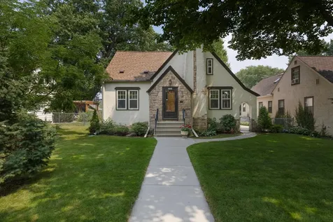 5421 13th Avenue S Minneapolis MN 55417