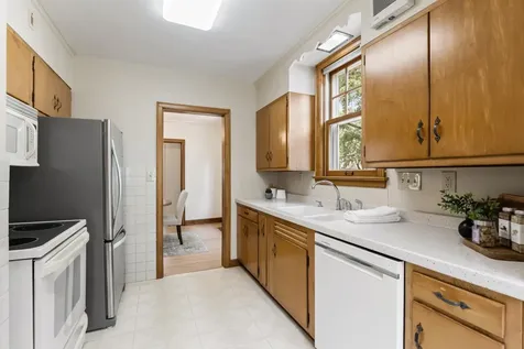 5421 13th Avenue S Minneapolis MN 55417