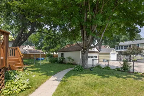 5421 13th Avenue S Minneapolis MN 55417