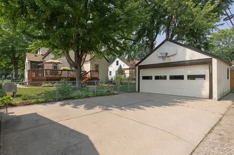 5421 13th Avenue S Minneapolis MN 55417