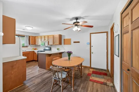 1554 Helmo Avenue N Oakdale MN 55128