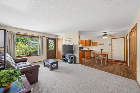 1554 Helmo Avenue N Oakdale MN 55128