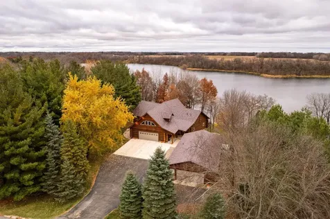 3005 W Lake Jessie Drive SE Alexandria MN 56308
