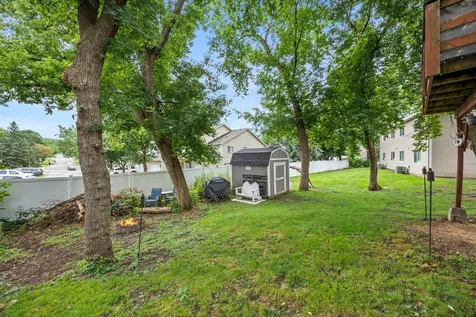 2227 Old County Road 34 Place Burnsville MN 55337
