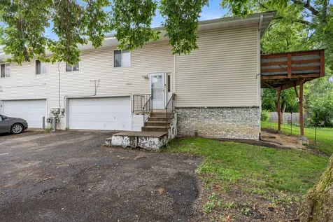2227 Old County Road 34 Place Burnsville MN 55337
