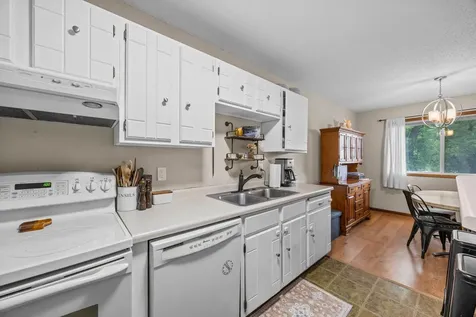 2227 Old County Road 34 Place Burnsville MN 55337