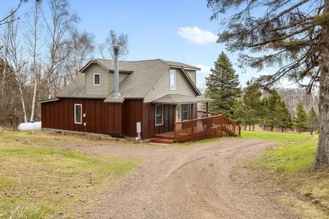 6076 Highway 61 Silver Bay MN 55614