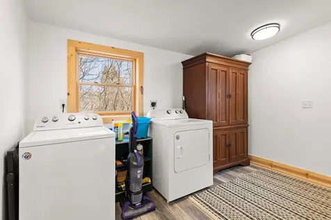 6076 Highway 61 Silver Bay MN 55614