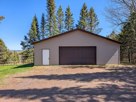 6076 Highway 61 Silver Bay MN 55614