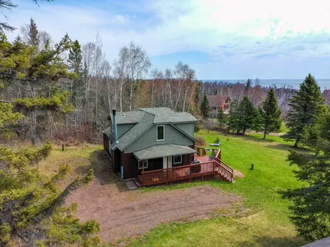 6076 Highway 61 Silver Bay MN 55614