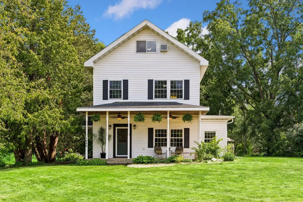 1450 Ripley Avenue Maplewood MN 55109