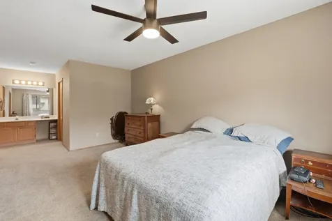 1589 Four Oaks Road Eagan MN 55121