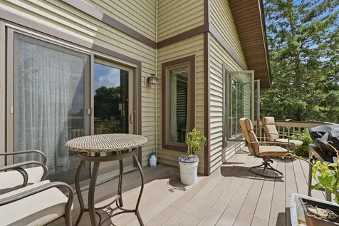 1589 Four Oaks Road Eagan MN 55121