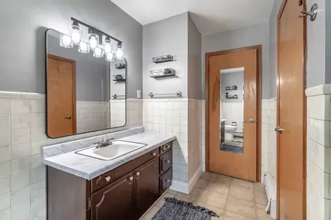 1125 N Burlington Avenue Fergus Falls MN 56537