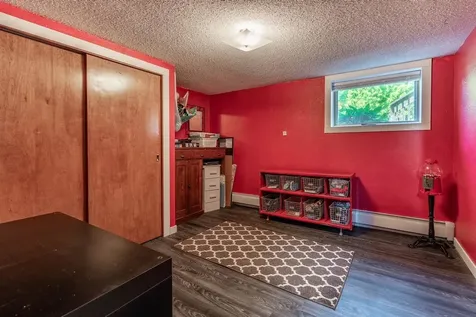 1125 N Burlington Avenue Fergus Falls MN 56537