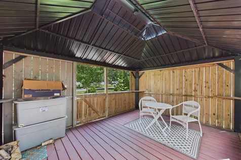 513 5th Street Gaylord MN 55334
