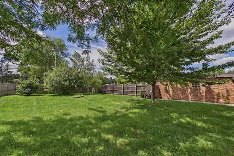 513 5th Street Gaylord MN 55334
