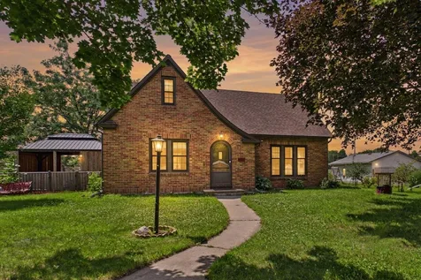 513 5th Street Gaylord MN 55334