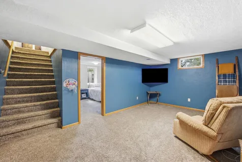301 3rd Avenue N Casselton ND 58012